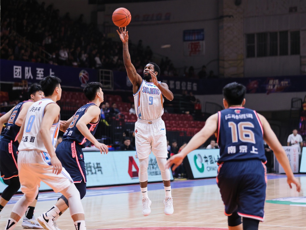 维拉将目光 维拉将目光